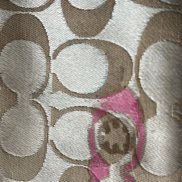 Coach lot - Picture 8 of 12